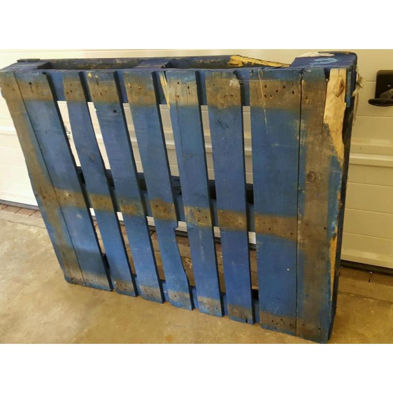 Blue Pallet