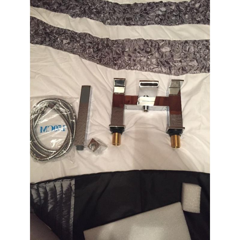 Bath/shower mixer