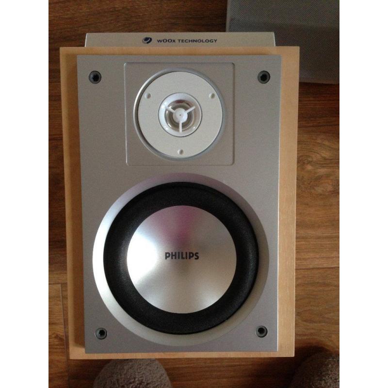 Philips Woox Technology super bass HiFi speakers