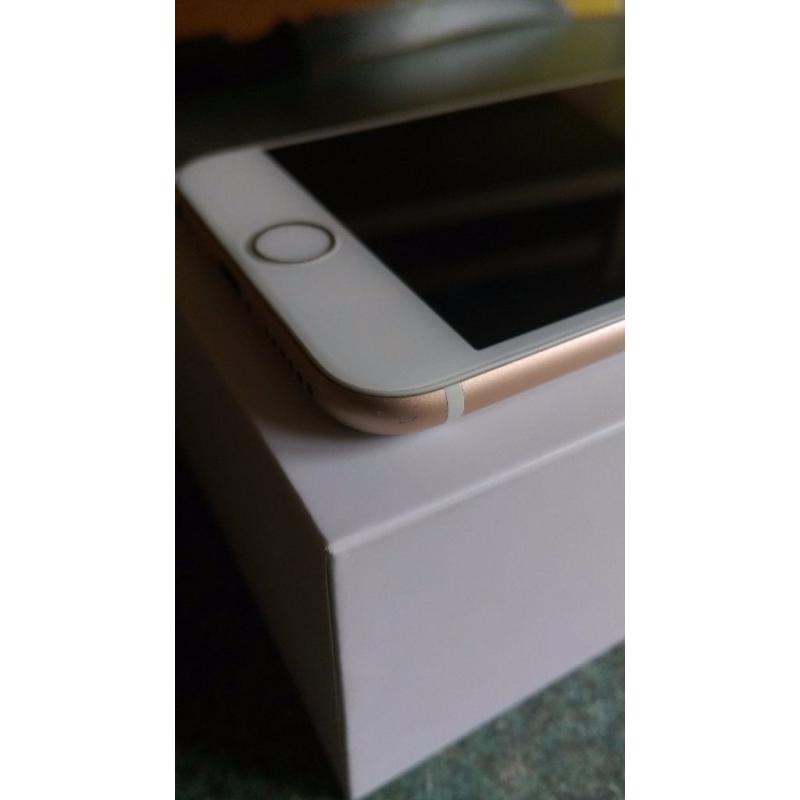 Iphone 6 16gb gold network unlocked.