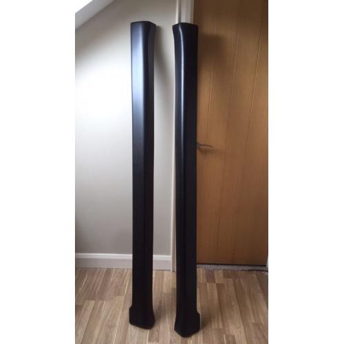 genuine MK4 R32 skirts new ( golf bora )