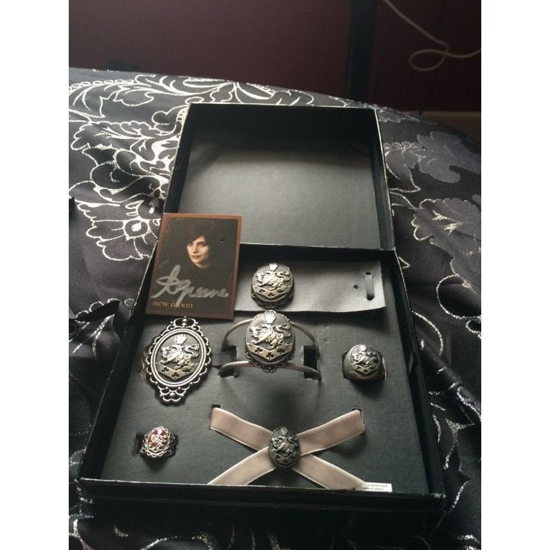 Limited addition Twilight saga new Moon jewellery merchandise