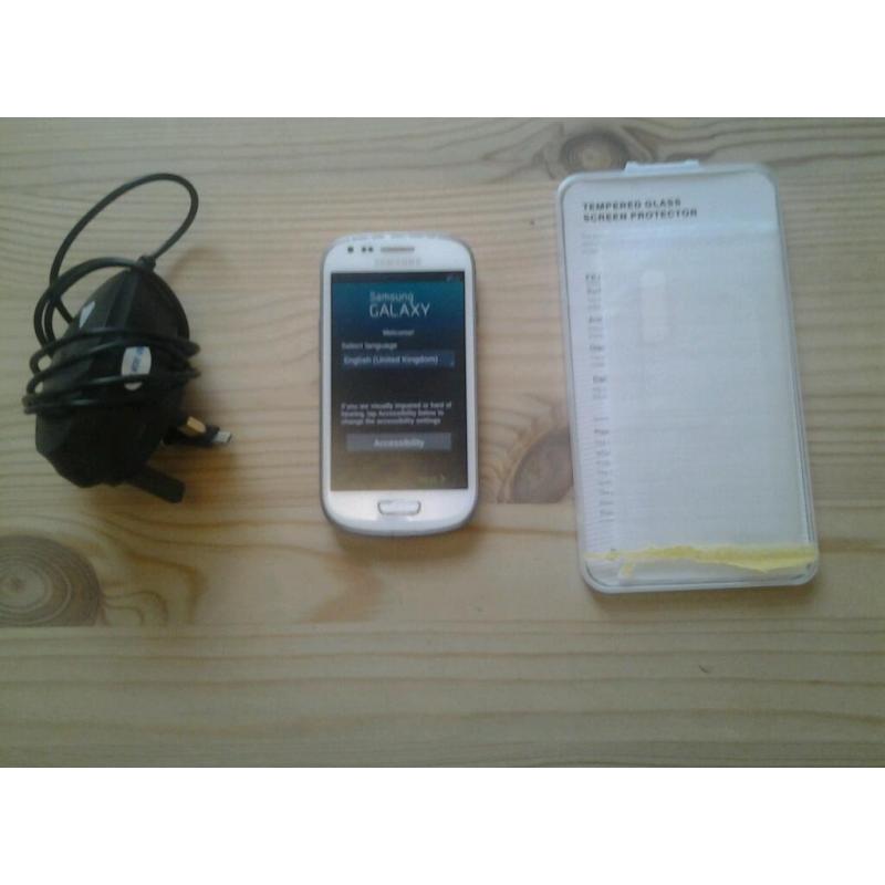 Samsung galaxy s3 mini phone