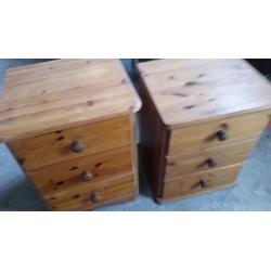 2 Small pine chest of drawers
