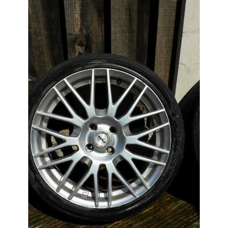 Renault clio wheels & tyres