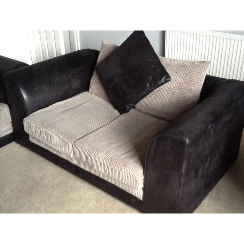 Black and Grey Sofa 2 and 3 seater