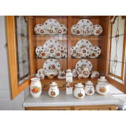Bargain Earthenware crockery set with fruit design