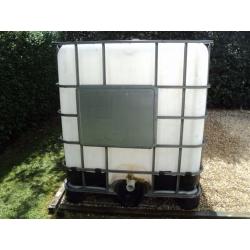 I.B.C Container 1000 ltr / Water Collection / Water Butt / Allotment / Free Local Delivery