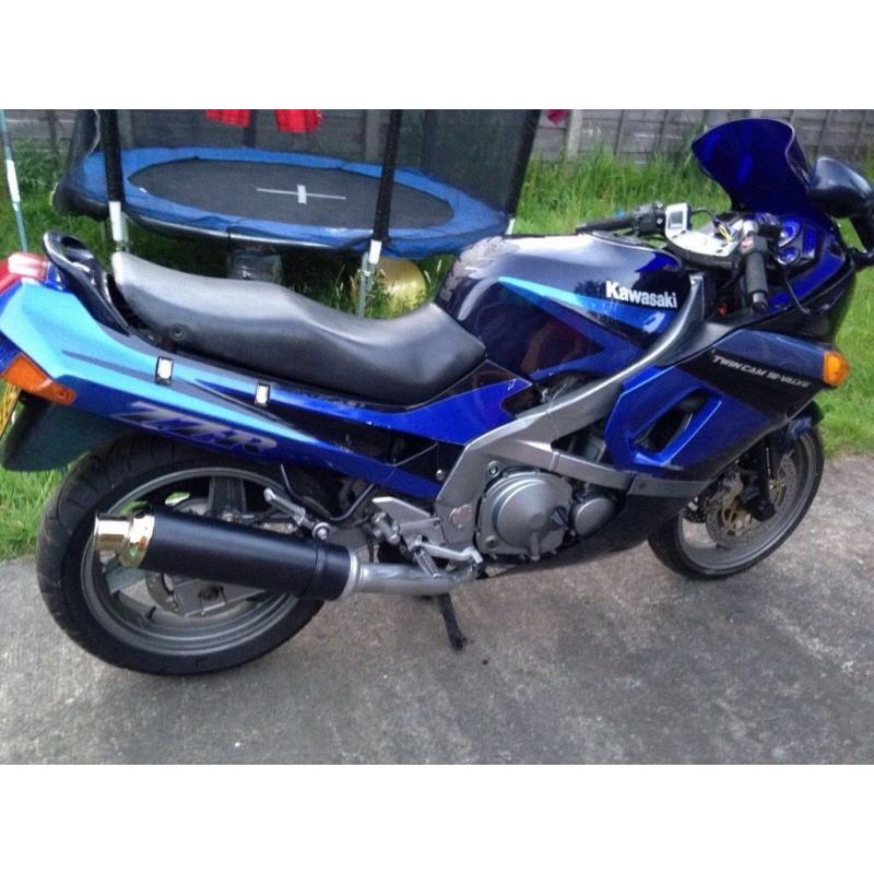 Kawasaki zzr 600