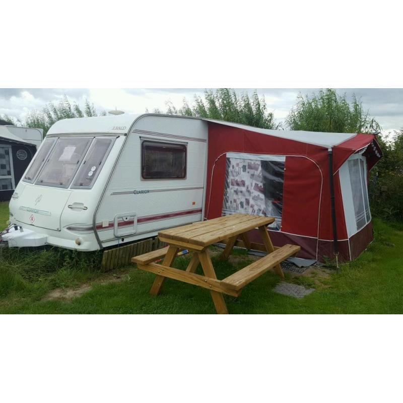 Herald charion Caravan 4 berth