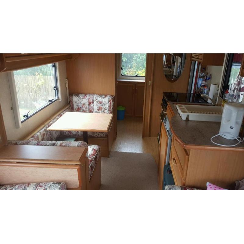 Herald charion Caravan 4 berth