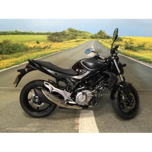 Suzuki SFV650 2014