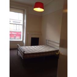 WEST END: Short Term Lease, August to December 2016 - looking for flatmate!