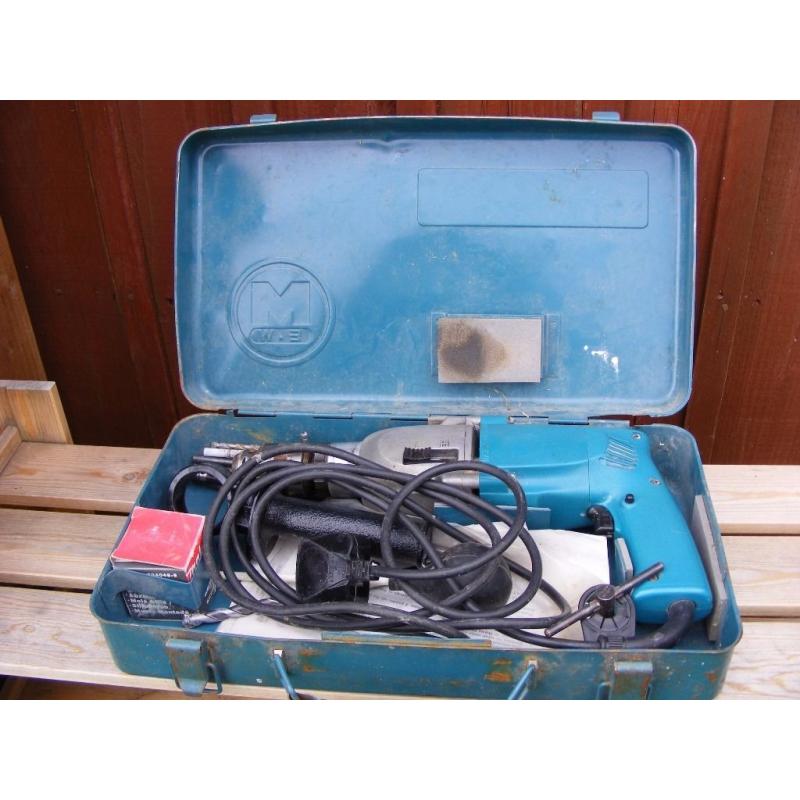 Makita 240v Hammer drill.