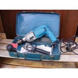 Makita 240v Hammer drill.
