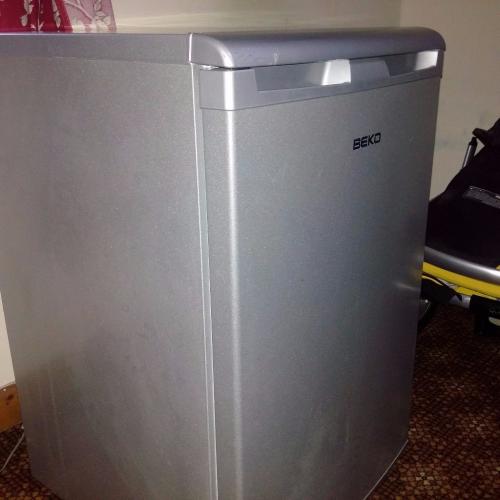 BEKO Fridge LX5053S Model