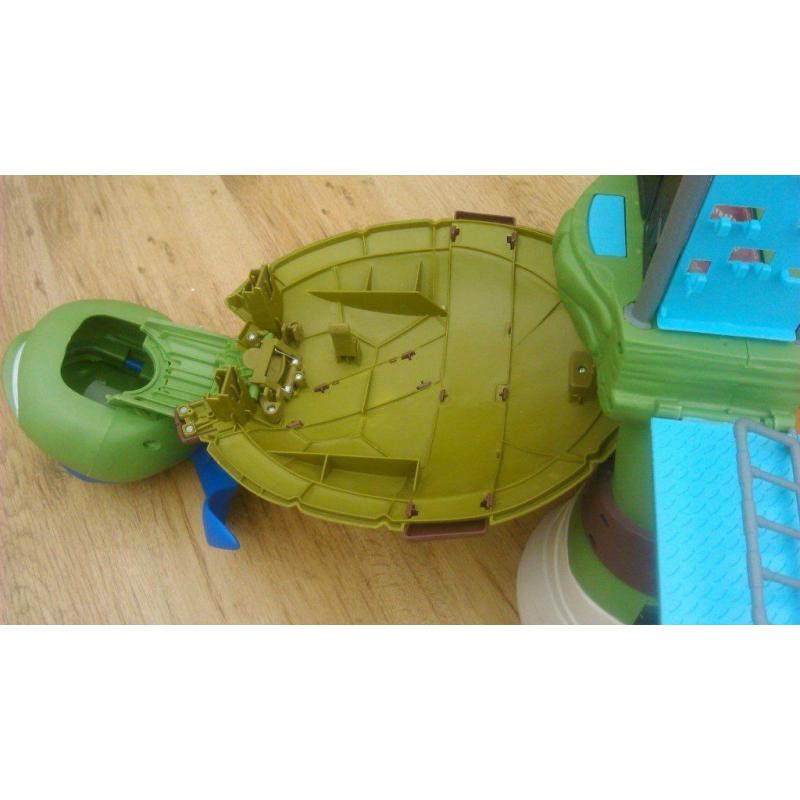 TEENAGE MUTANT NINJA TURTLES MUTATIONS GIANT LEONARDO PLAYSET