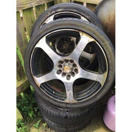 Wolf race 17" alloys