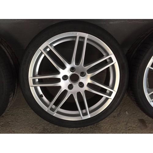 Newly Re-paintd 19" Audi alloys with tyres 255 35 zr19 , multispoke a3 / a4 / a6, removed from an A6