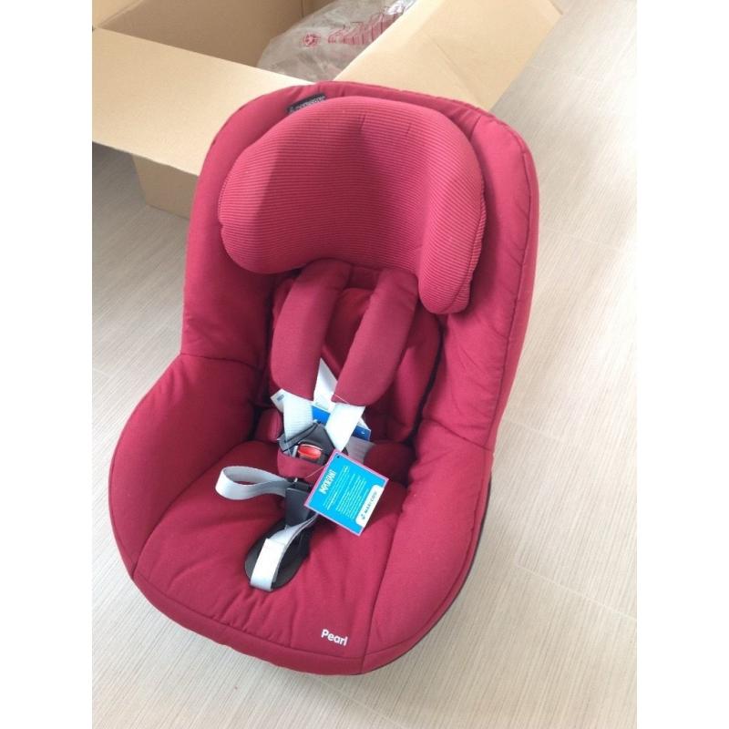 Maxi Cosi 2Way Pearl isize - Brand New