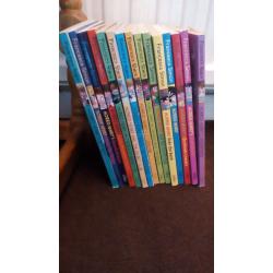 Horrid Henry bundle of 35 books