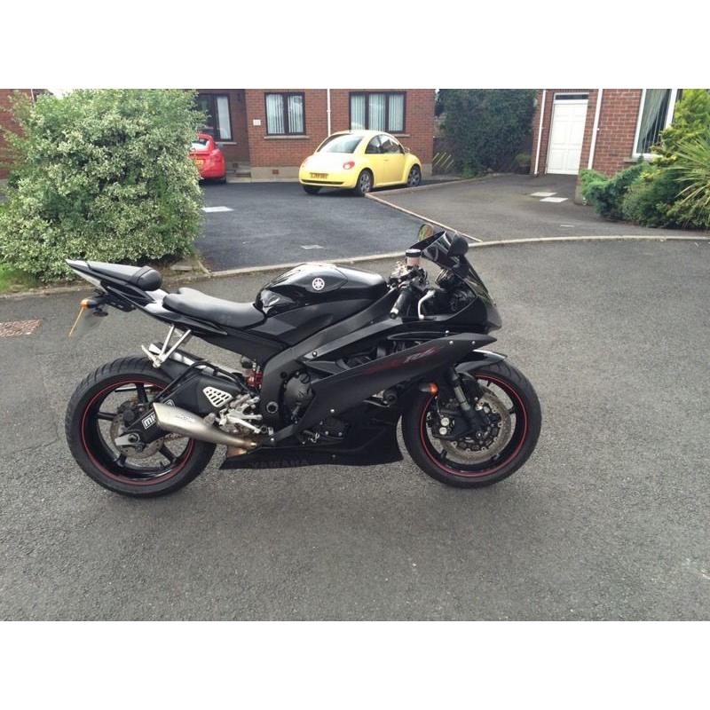 Yammaha R6 (Not R1 GSXR fireblade ninja zx6r 675)