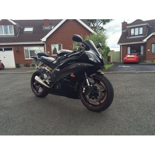 Yammaha R6 (Not R1 GSXR fireblade ninja zx6r 675)