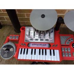 Childs keyboard and guitar