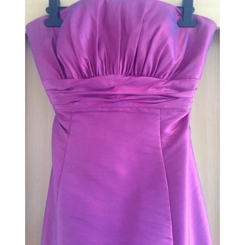 Stunning formal / bridesmaid / prom dress