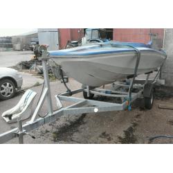 Boat for restoration on new trailer