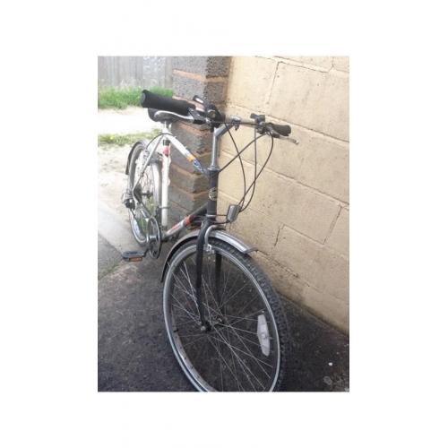 Emmelle Panther Hybrid Bike