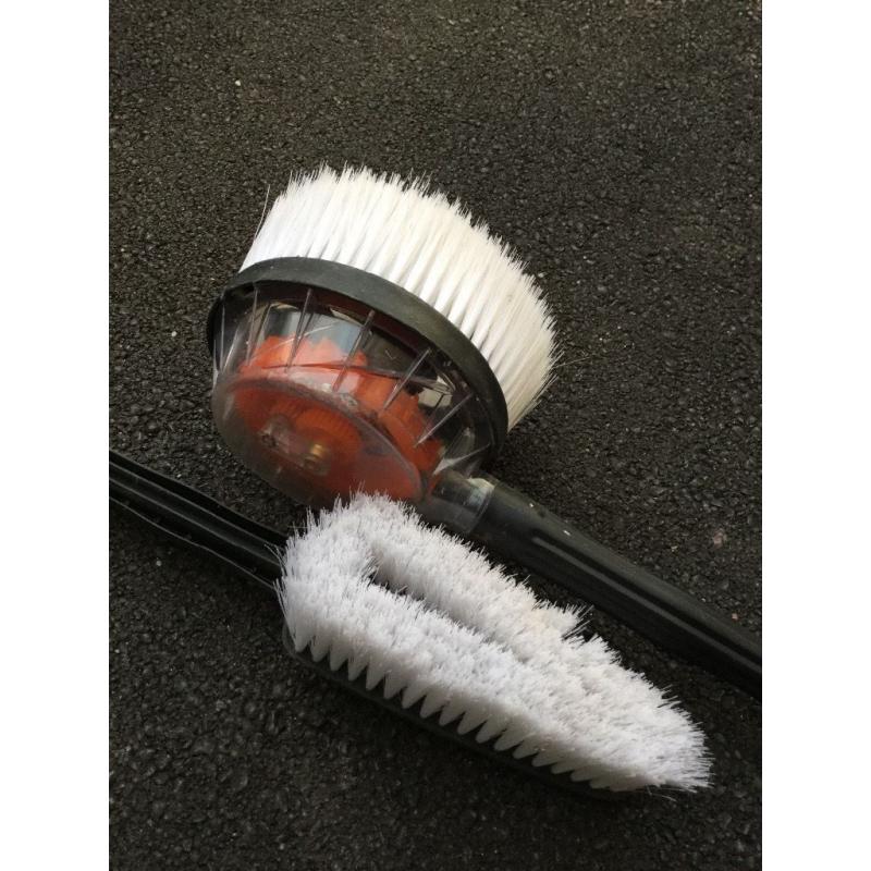 Pressure washer