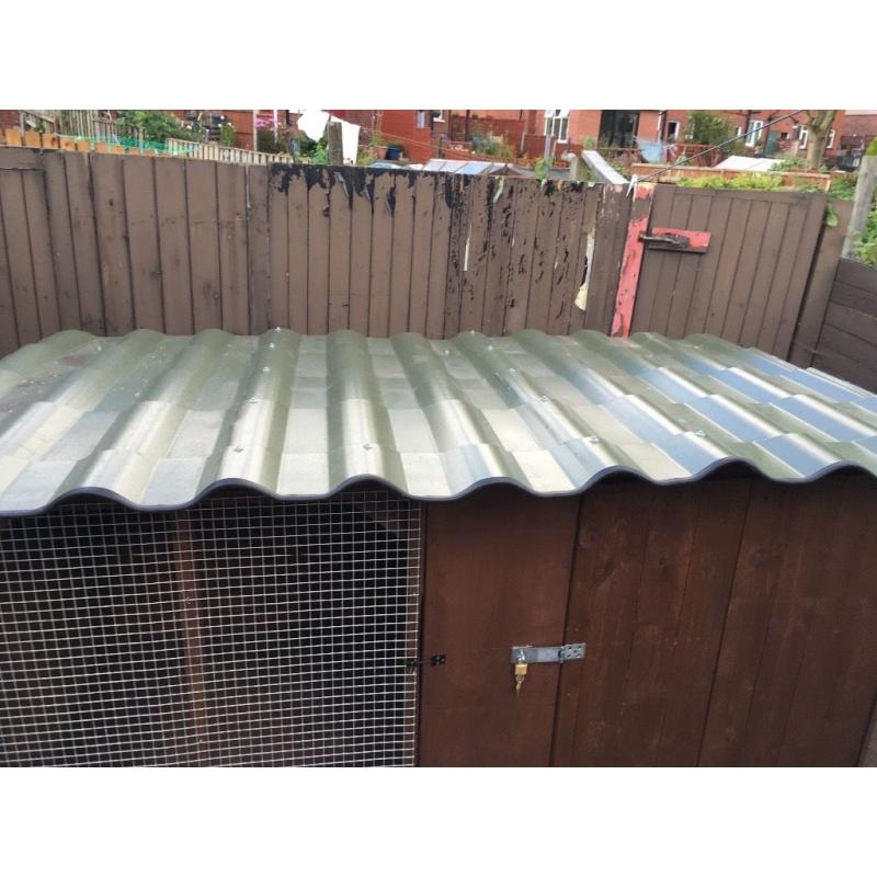 Kennel and run for dogs brand new