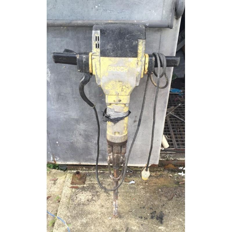 Bosch electric breaker.