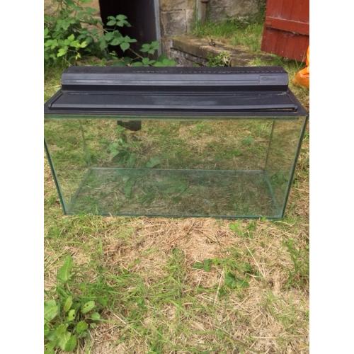 Full set up 88 Ltr fish tank