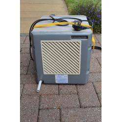 Compact dehumidifier