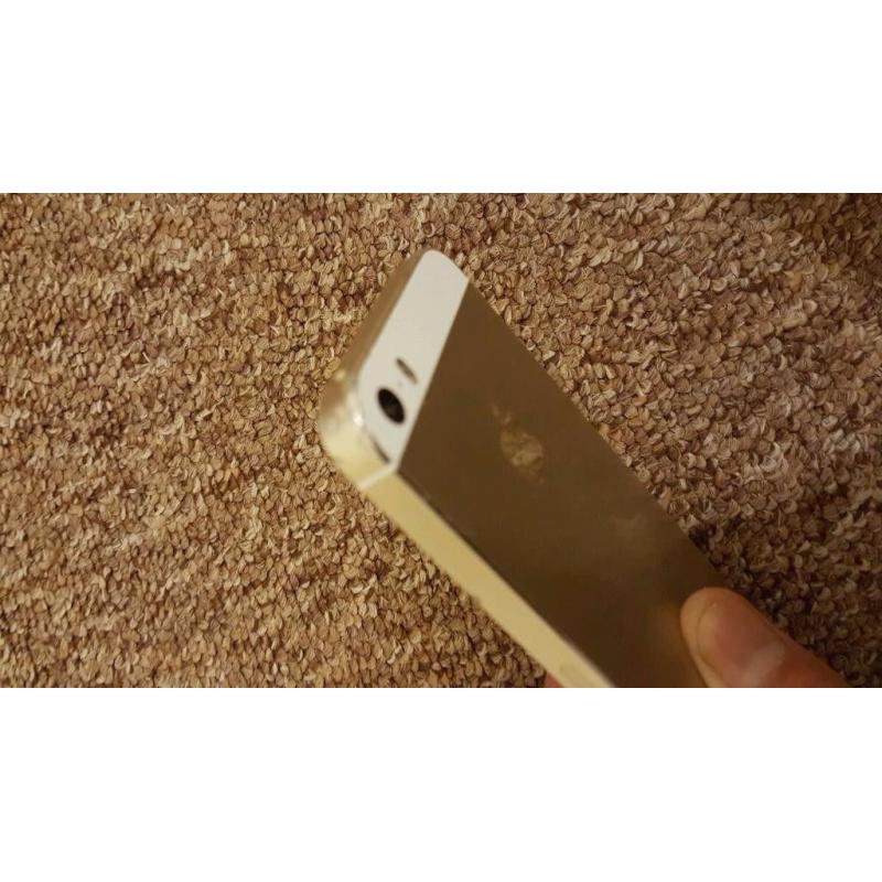 Apple iPhone 5s 16gb on o2-tesco-giffgaff
