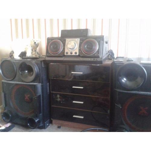 Lg boombox cm9730