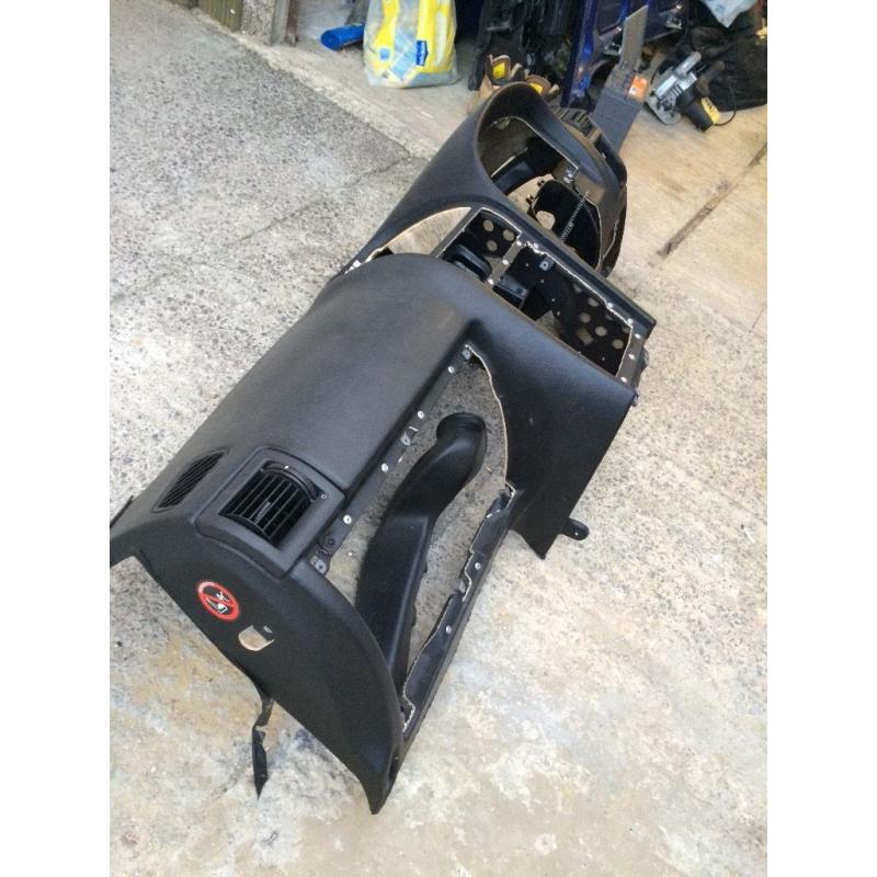 Vauxhall Astra 2004 dash board