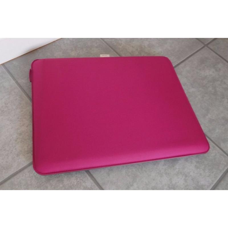 Belkin Laptop Cushdesk (Fuchsia)