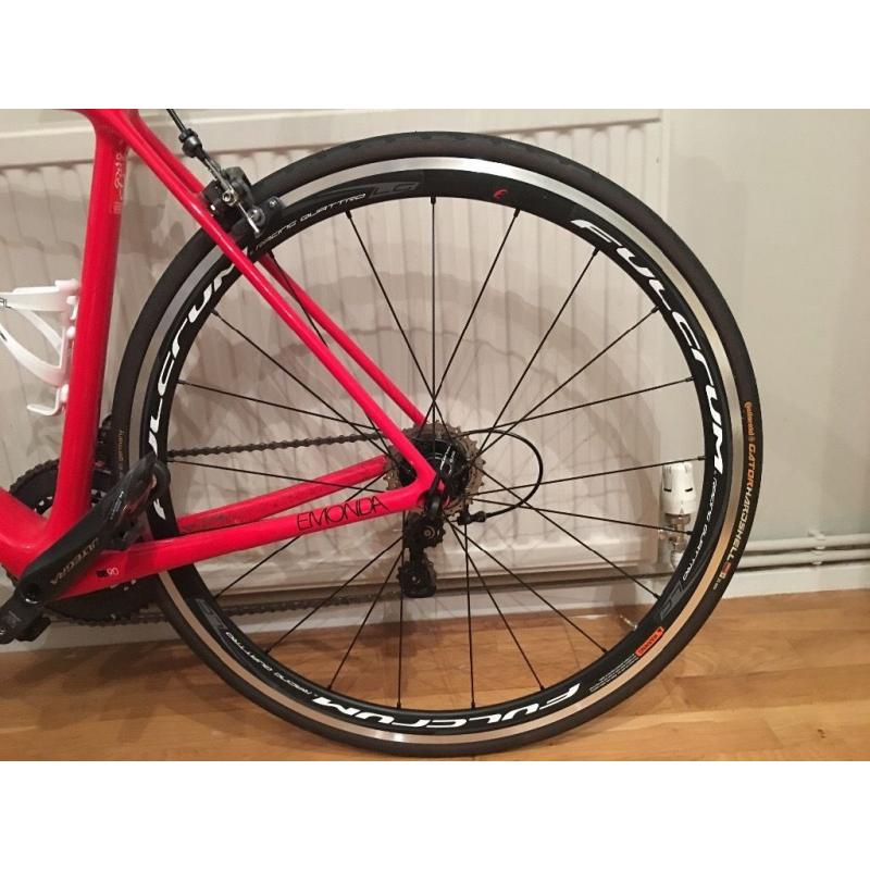 Trek Road Bike SL6, Viper Red, 56cm New condition with upgrades