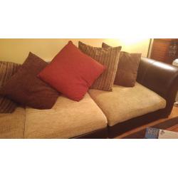 Corner Sofa. Can be split to chaise and sofa. Good condition.
