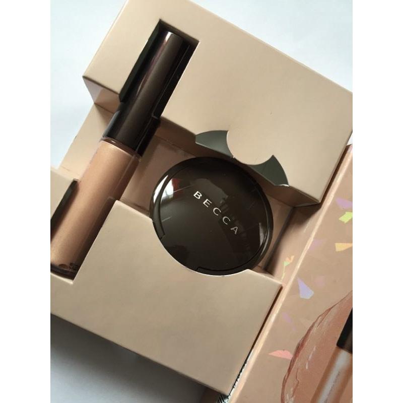Becca shimmering skin perfector OPAL Glow on the go