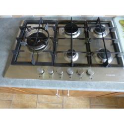 Kitchen units and appliances