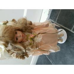 Porcelain doll: Leonardo: Beth