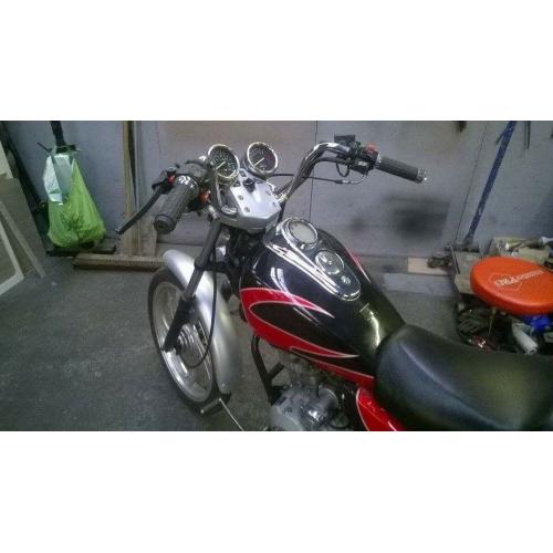 Shineray 125cc ideal learner bike.