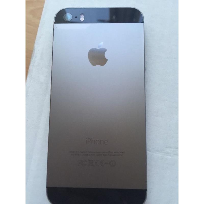 IPHONE 5S 16GB SPACE GREY,UNLOCKED TO 02/GIFFGAFF/TESCO,GOOD CONDITION,COMES BOXED
