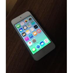 16GB blue 5th generation iPod touch