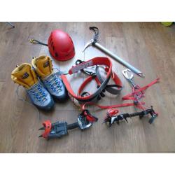 HIKING CLIMBING EQUIPMENT ALL SET STUBAI NORTH FACE , SCARPA ,GRIVEL , CAMP