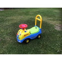 Push along car